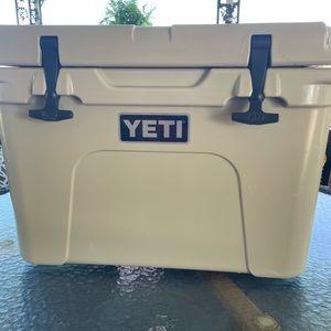Yeti 35 Cooler